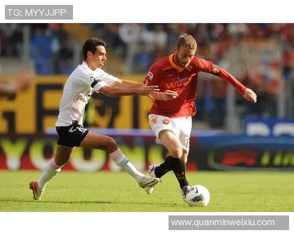 足球明星精彩射门瞬间集锦震撼图文展示足球场上的绝妙技艺