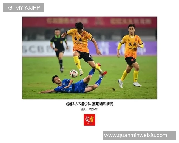 足球明星与球迷互动的精彩瞬间与感人故事分享 足球明星与球迷互动的精彩瞬间与感人故事分享